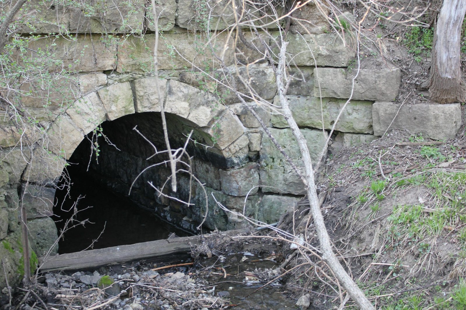 North abutment
